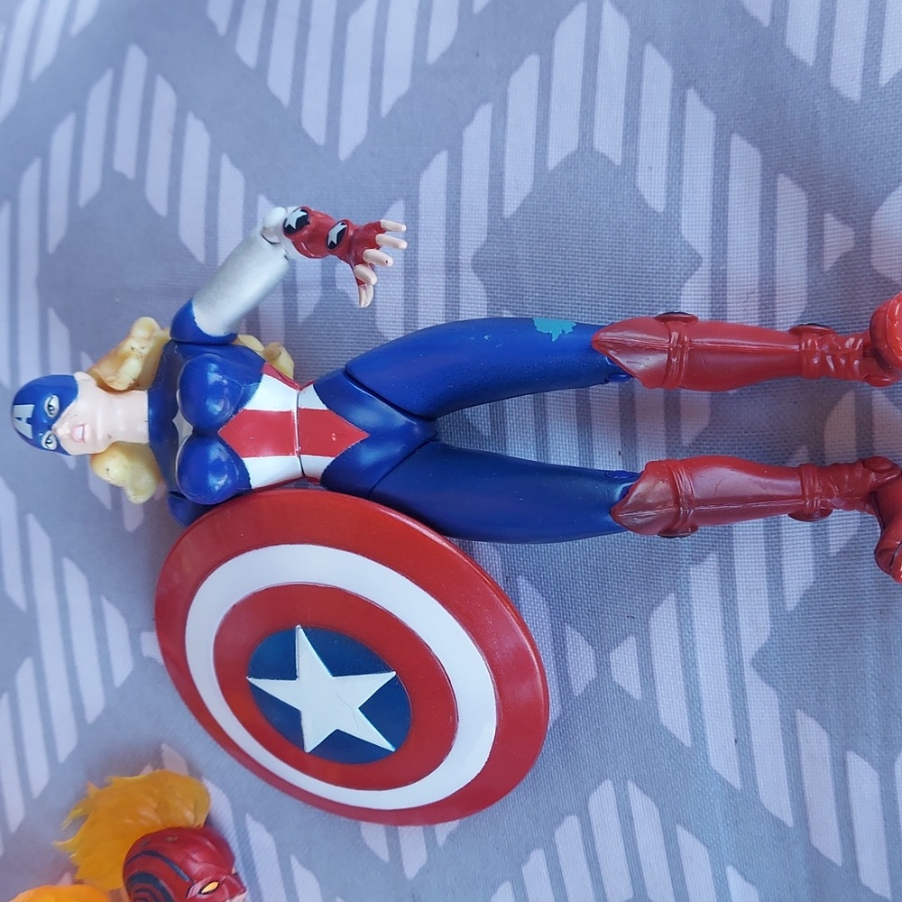 MARVEL Collection Set - Picture 5 of 13